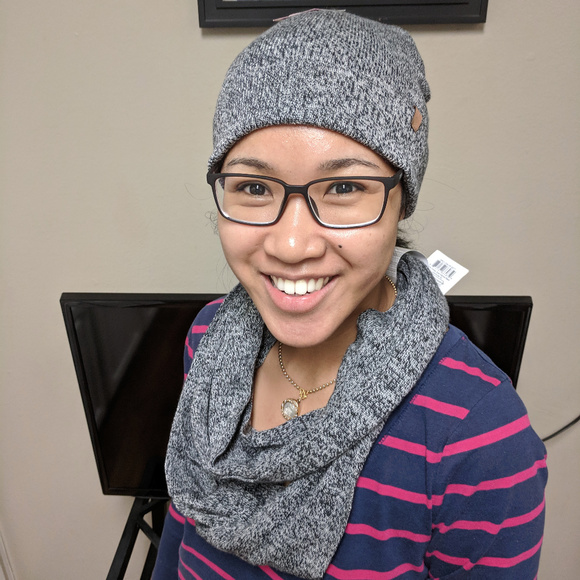 NWT 2pcs set of Scarf and Beanie Unisex - Picture 7 of 8